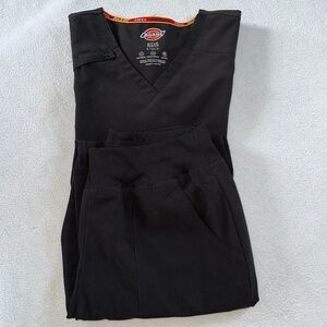 Dickies Scrub Set